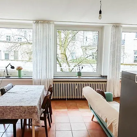 Elegant Close To Main Train Station